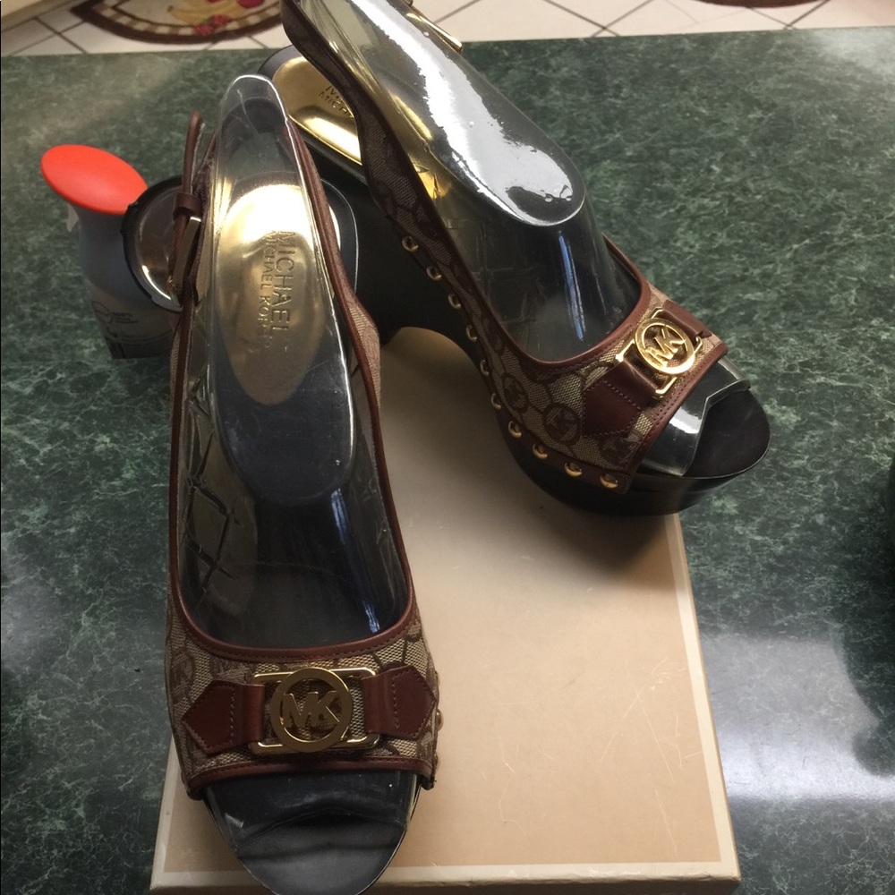 Michael kors shoes